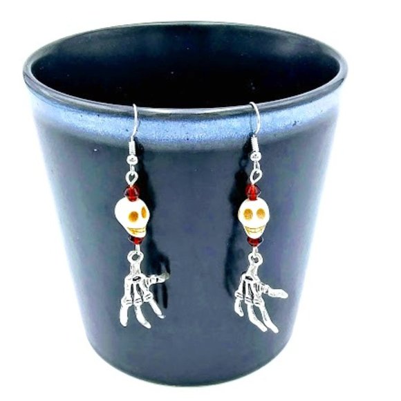*SKULL & SKELETON HAND EARRINGS *GOTHIC*HALLOWEEN*HAND CRAFTED*UNISEX* - Picture 1 of 4